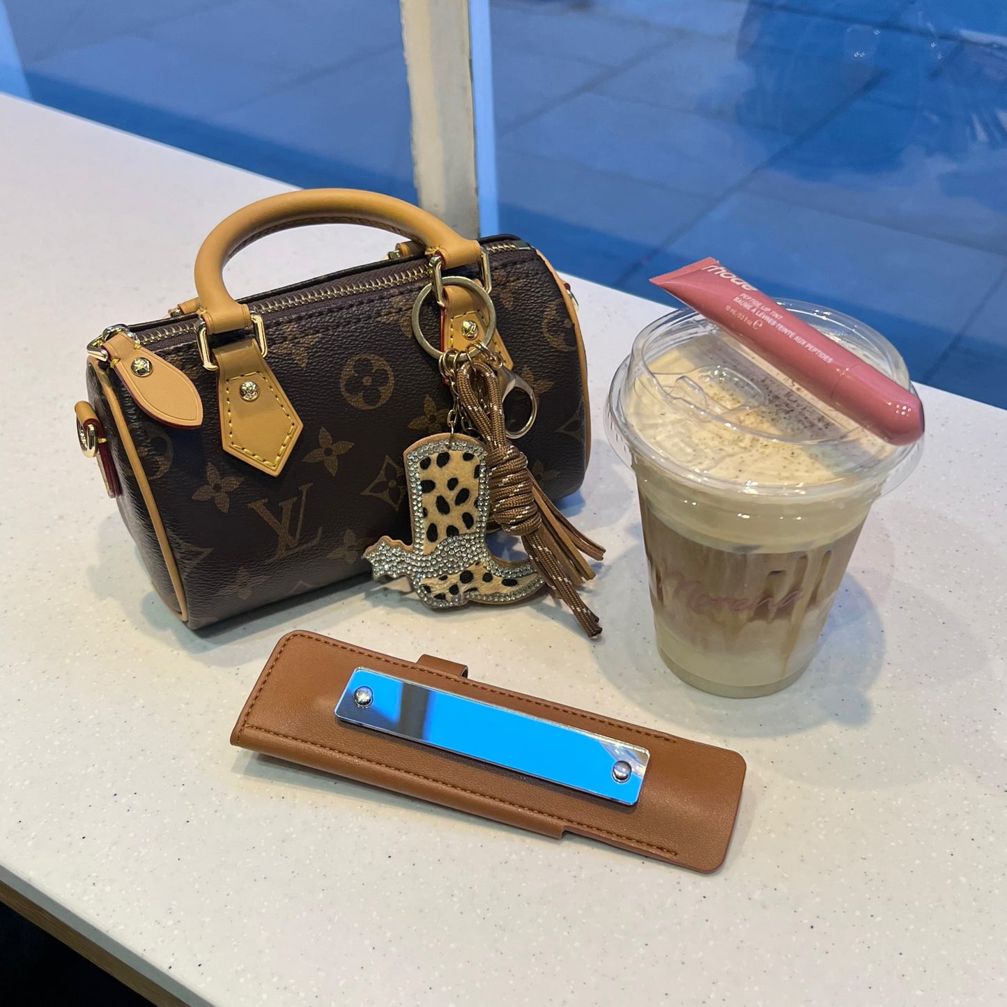 Astcass Mirrored Lip Combo Case - Classic Tan